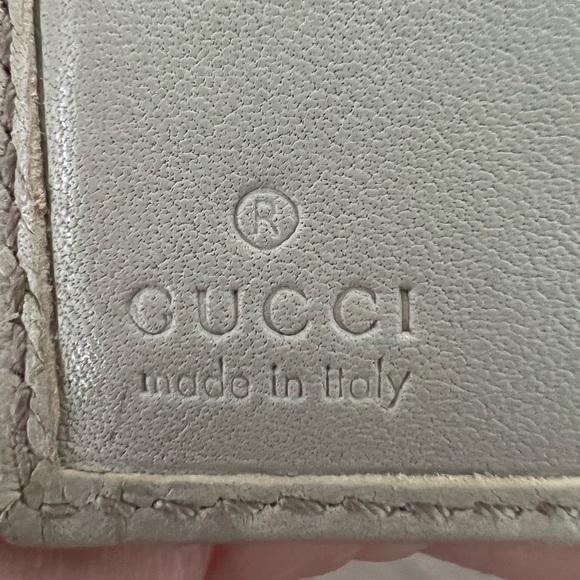 Gucci Short wallet w/box and paperwork! - Picture 13 of 14